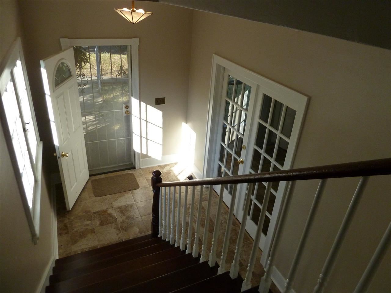 318 G St - Photo 4