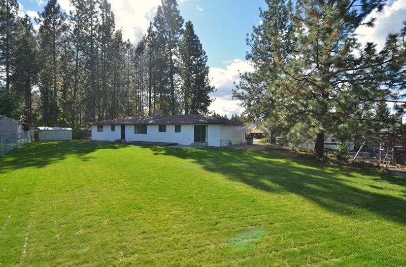 8714 N Kelly Ct - Photo 3