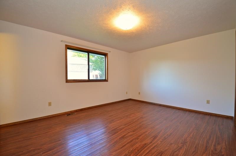 8714 N Kelly Ct - Photo 9