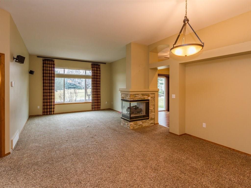 519 N Village Ln - Photo 3