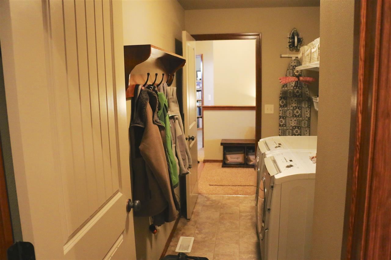824 E Erickson Ct - Photo 7