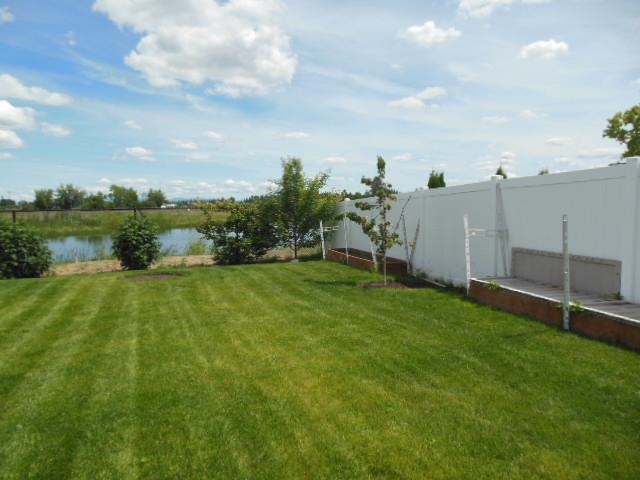 8922 W SILVER St - Photo 19