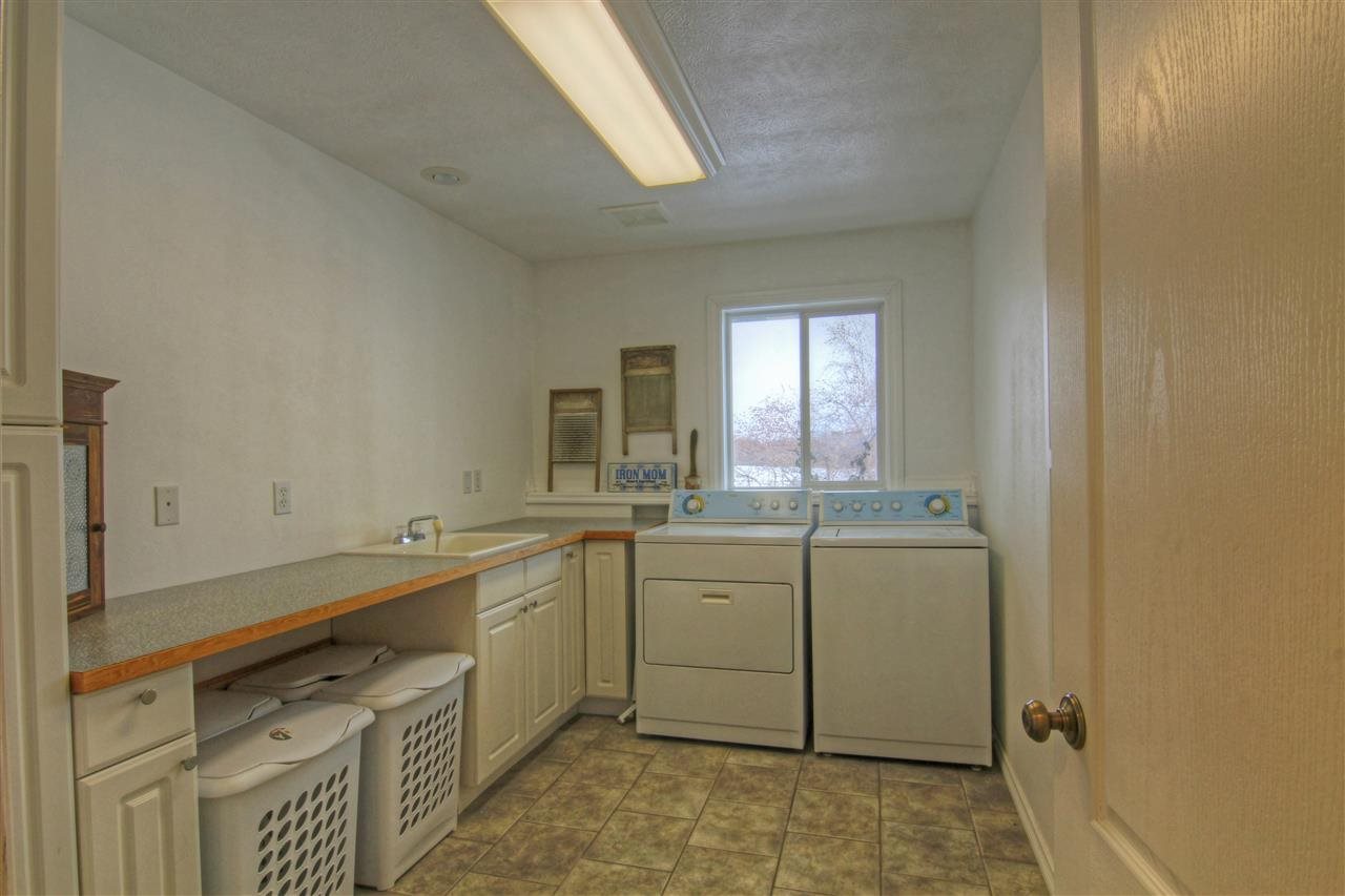 24314 N CAREY Ln - Photo 13