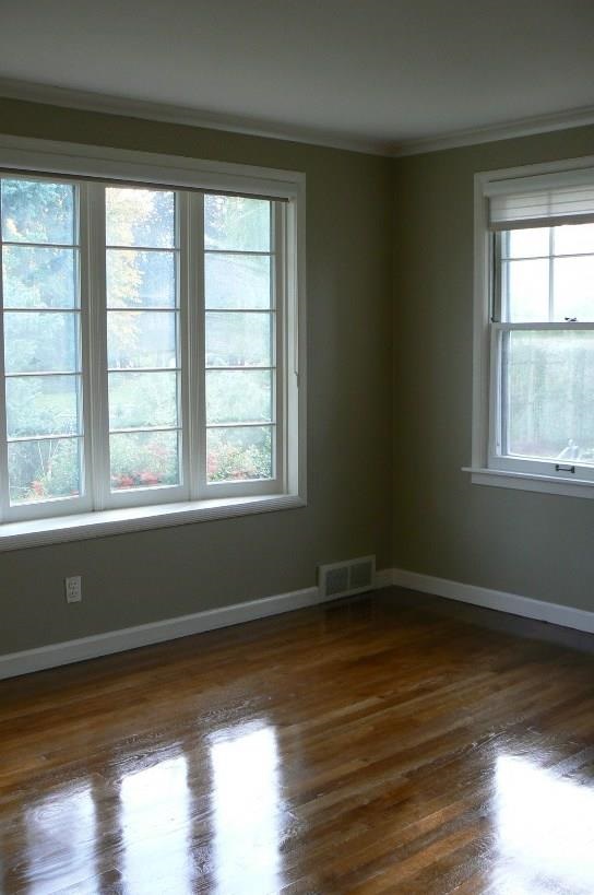 1015 E 43rd Ave - Photo 3