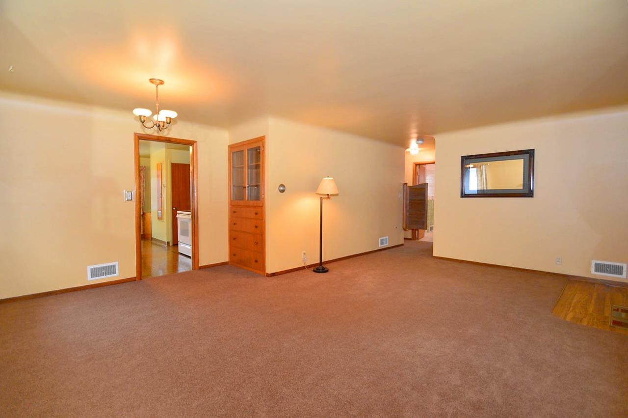 2518 N Wall St - Photo 3