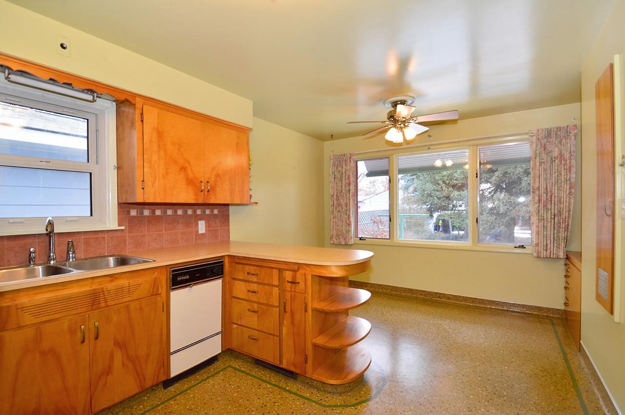 2518 N Wall St - Photo 5