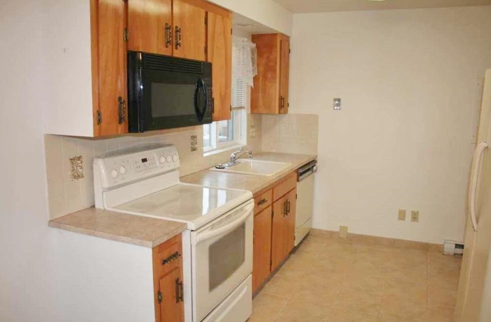 108 E Rowan Ave - Photo 4