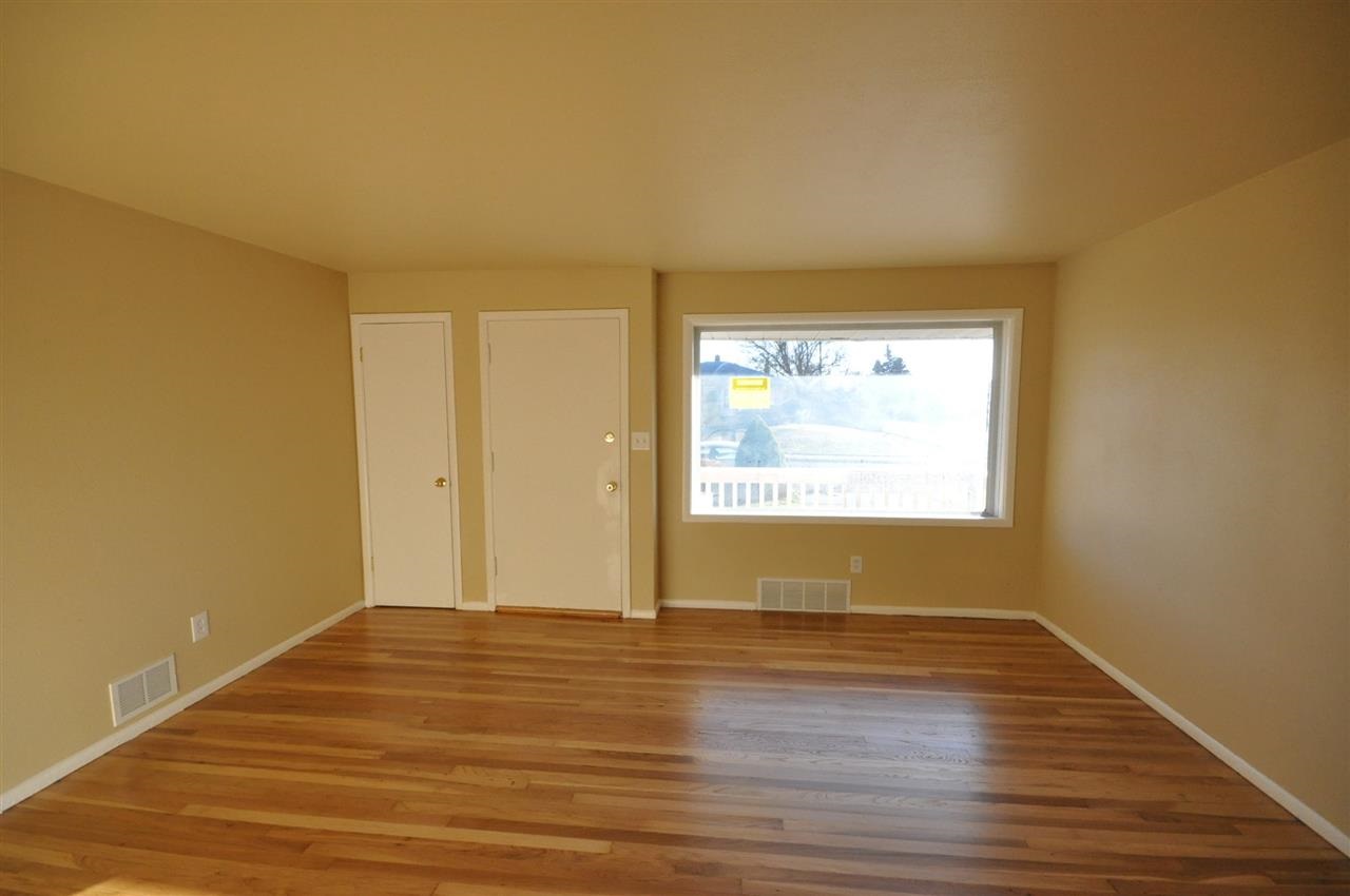 1707 E COLUMBIA Ave - Photo 3