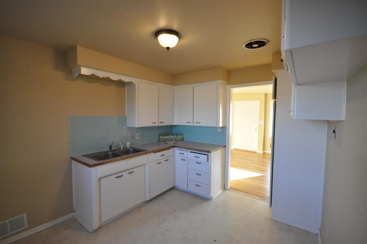 1707 E COLUMBIA Ave - Photo 4