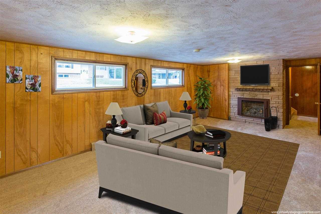 1324 E 35th Ave - Photo 4
