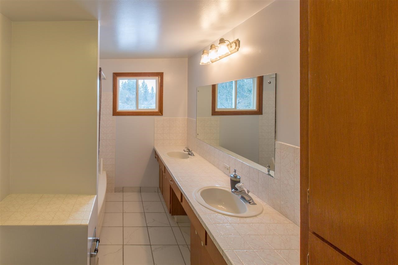 1324 E 35th Ave - Photo 8