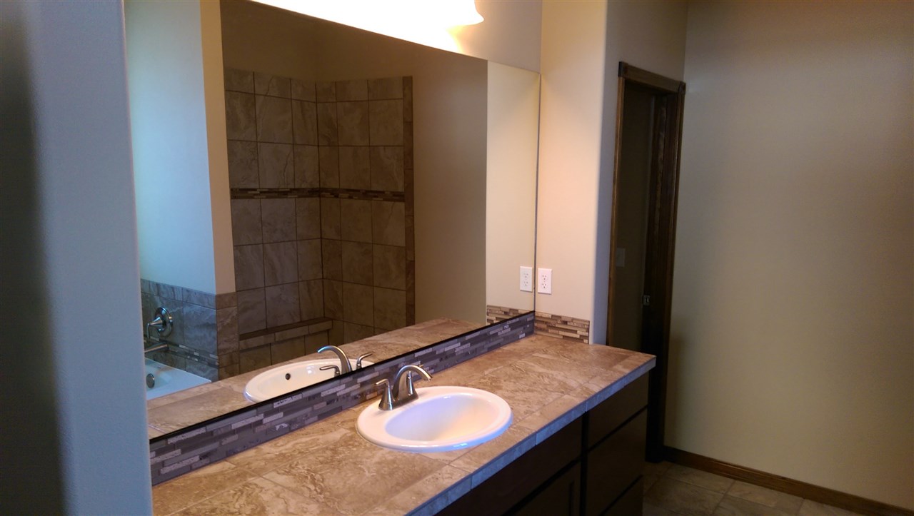 17319 E Baldwin - Photo 8