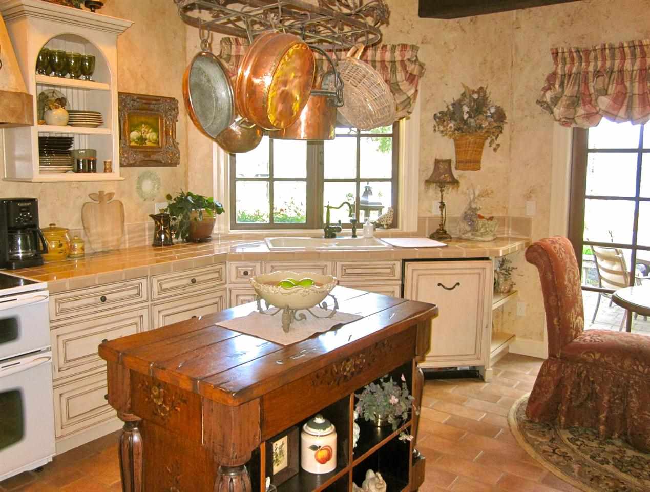 12322 N West Newman Lake Rd - Photo 9
