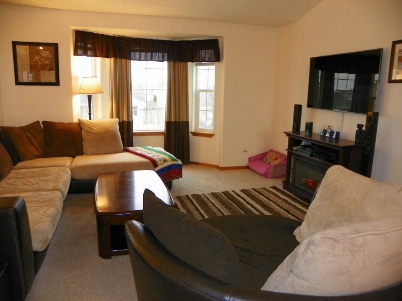 421 E Beverly Ave - Photo 4