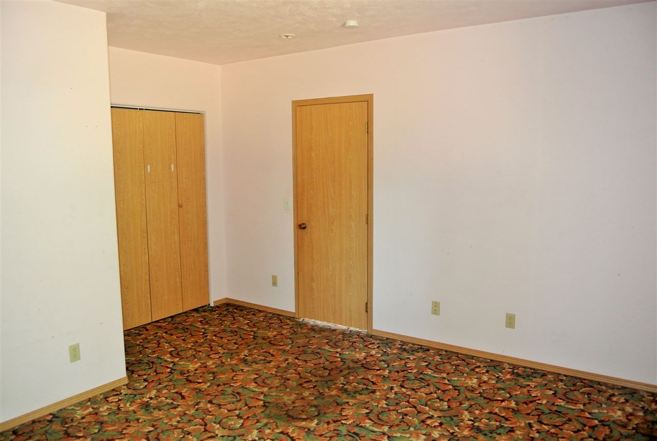 11612 N Ritchey Rd - Photo 10