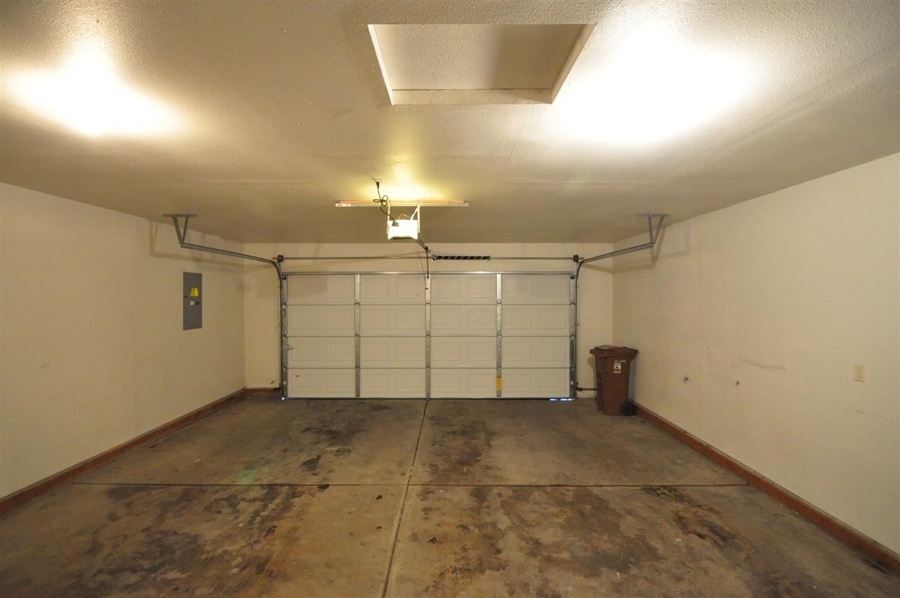 1403 E CLOVER Ave - Photo 13