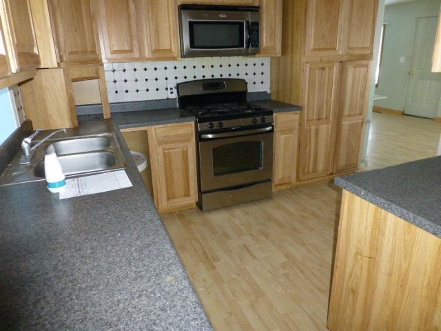 4208 N Madison St - Photo 4