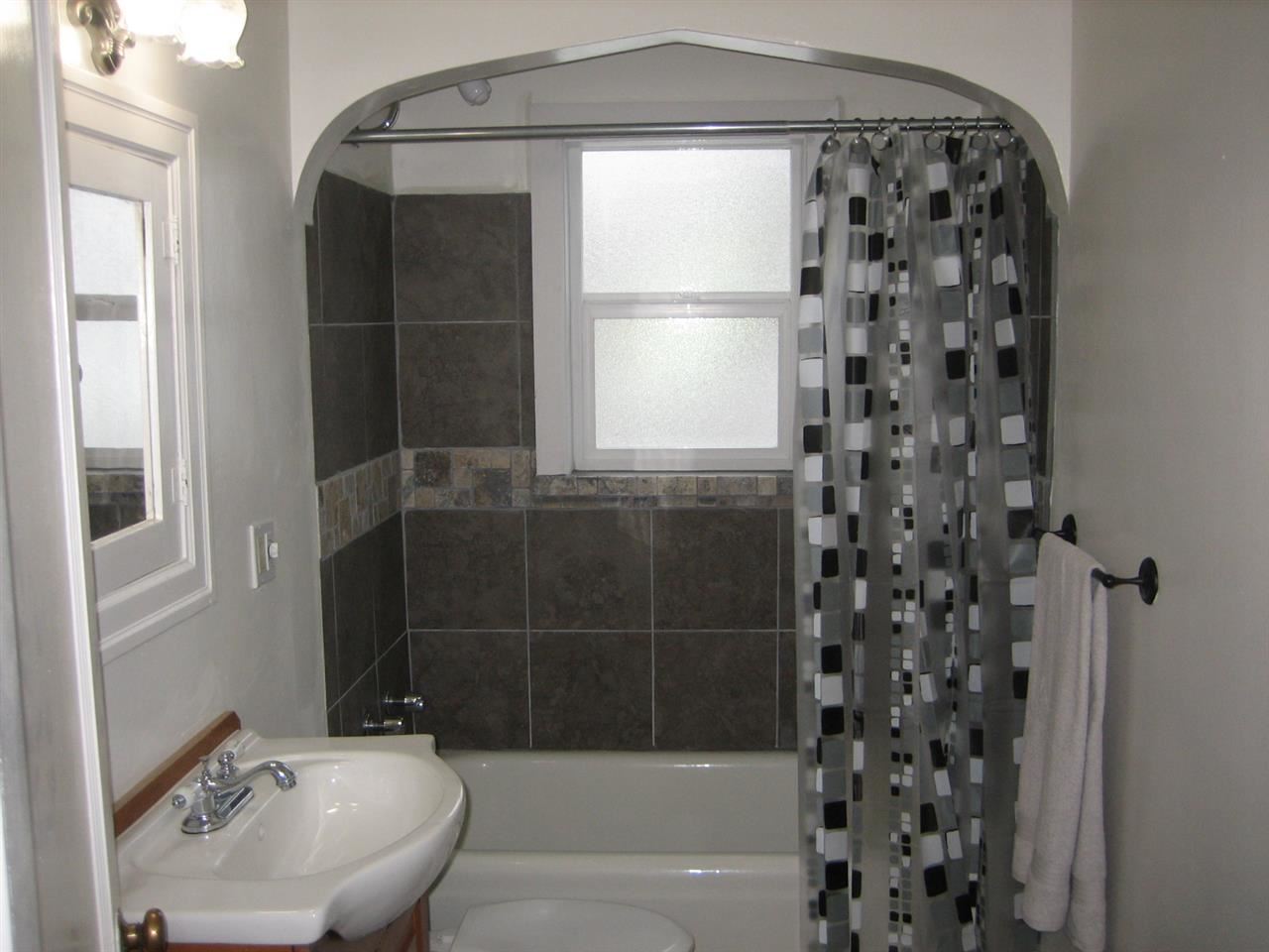 3614 N NORMANDIE St - Photo 11