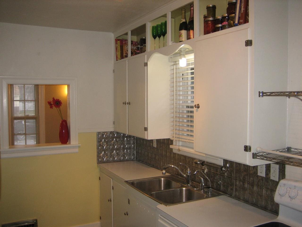 3614 N NORMANDIE St - Photo 7
