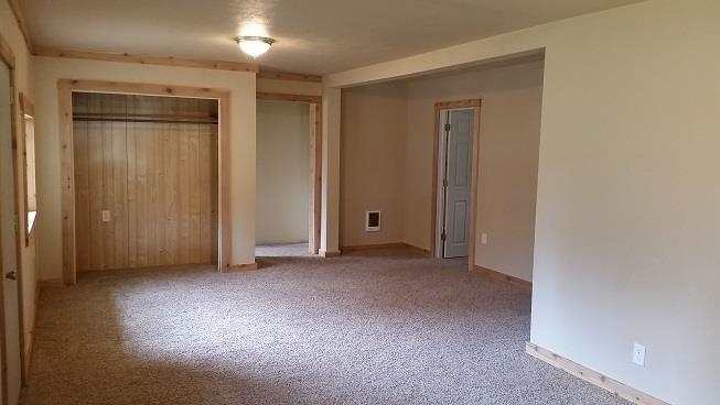 403 Stadium Dr - Photo 6