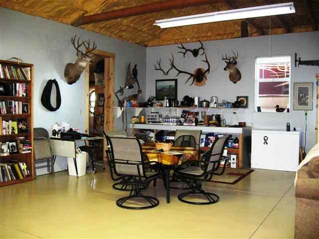 34301 N Spotted Rd - Photo 5