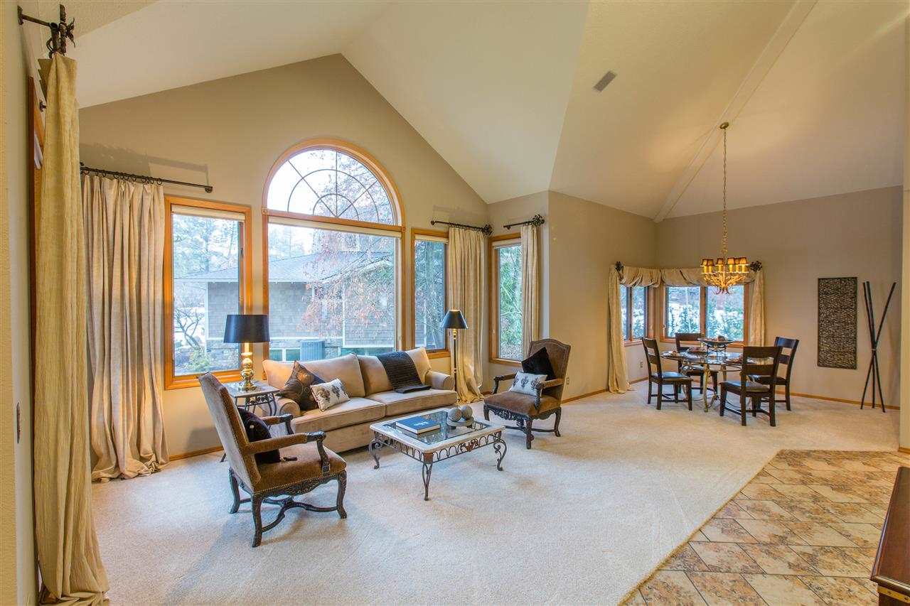 1307 E 26th Ave - Photo 3