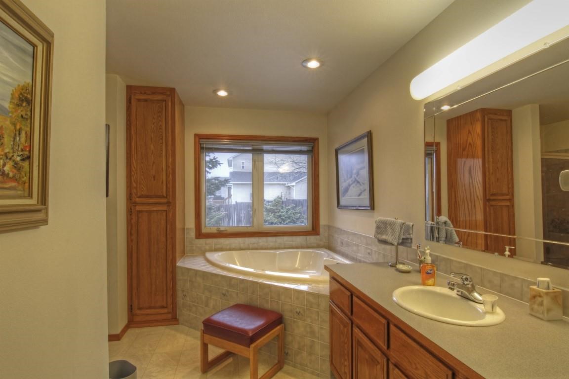 7507 N F St - Photo 13