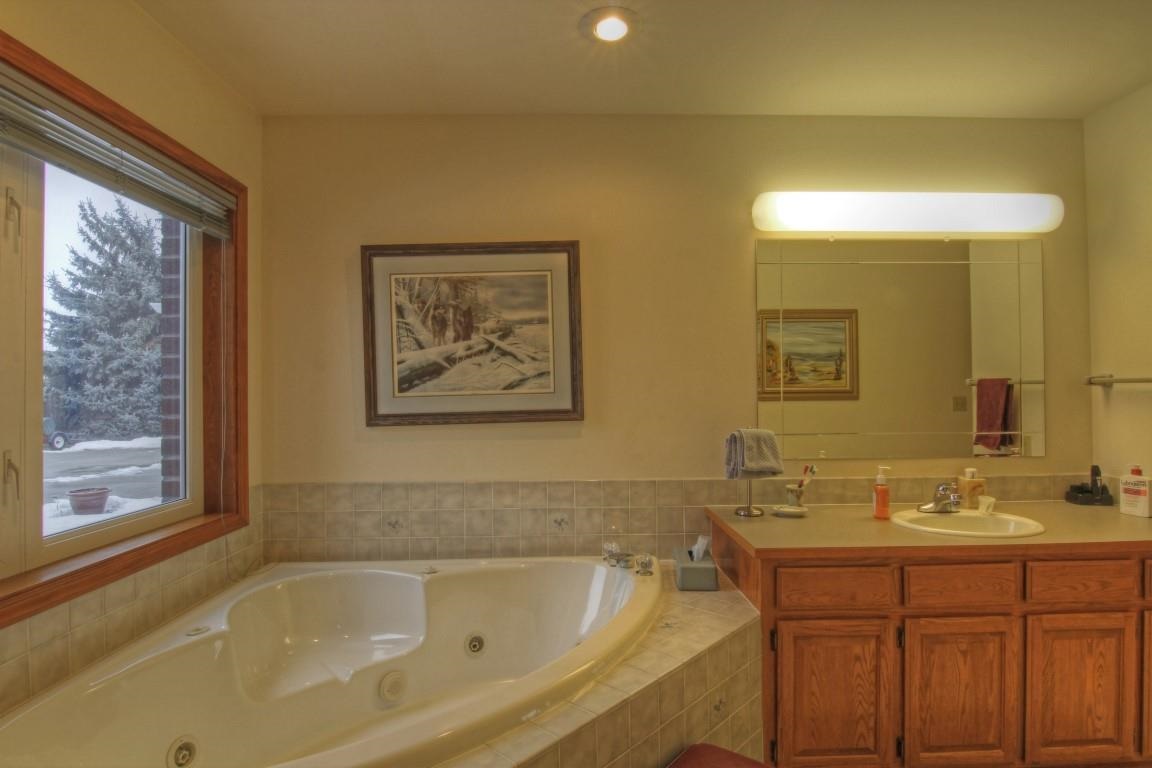 7507 N F St - Photo 14