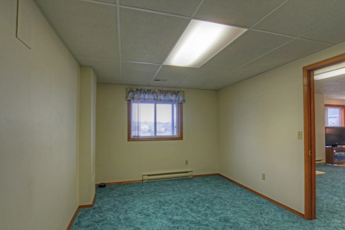 7507 N F St - Photo 19