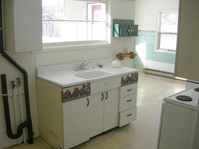 309 S Spokane Ave - Photo 3