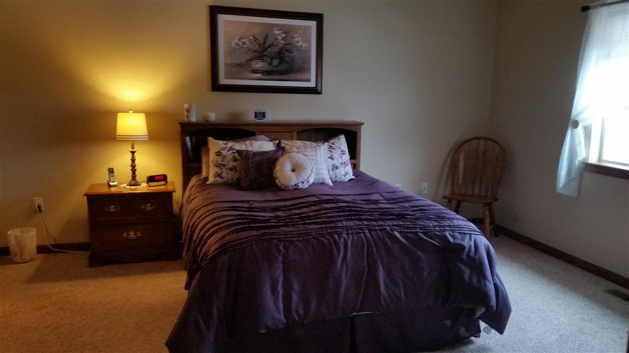 9729 N AUSTIN - Photo 9