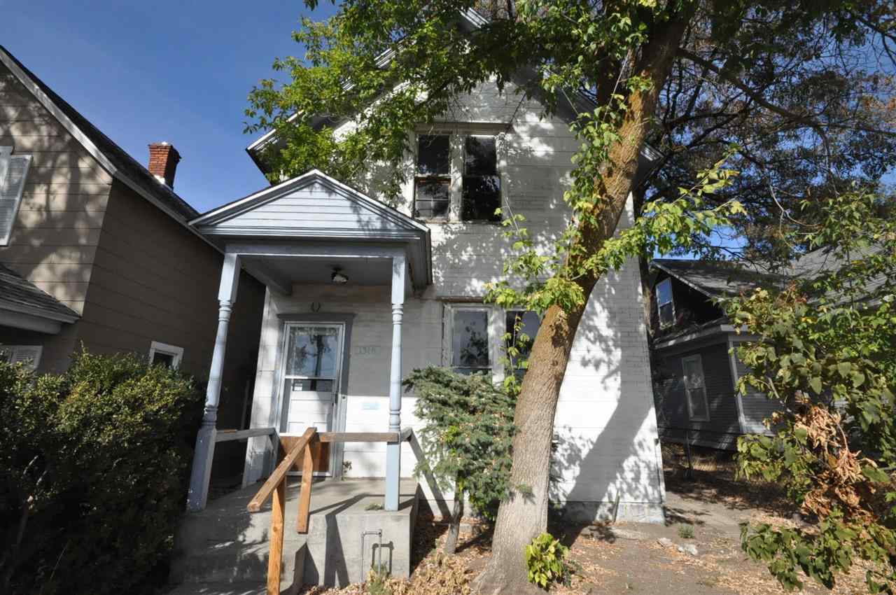 1318 W SINTO Ave - Photo 1