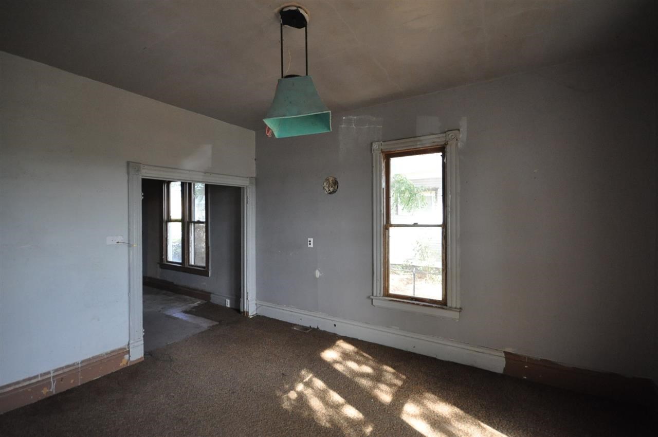 1318 W SINTO Ave - Photo 4