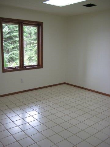 5805 S Campbell - Photo 9