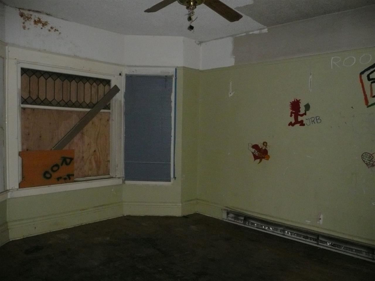 308 E Liberty - Photo 2