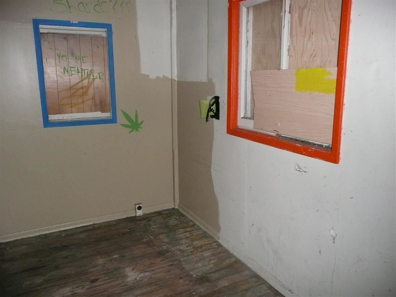 308 E Liberty - Photo 7