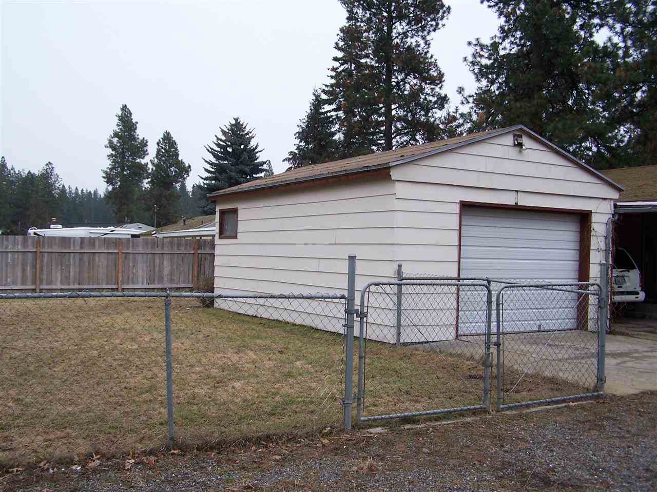 6105 E 12th - Photo 12