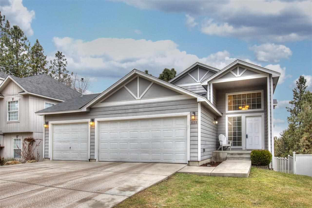 3135 E Hills Ct - Photo 1