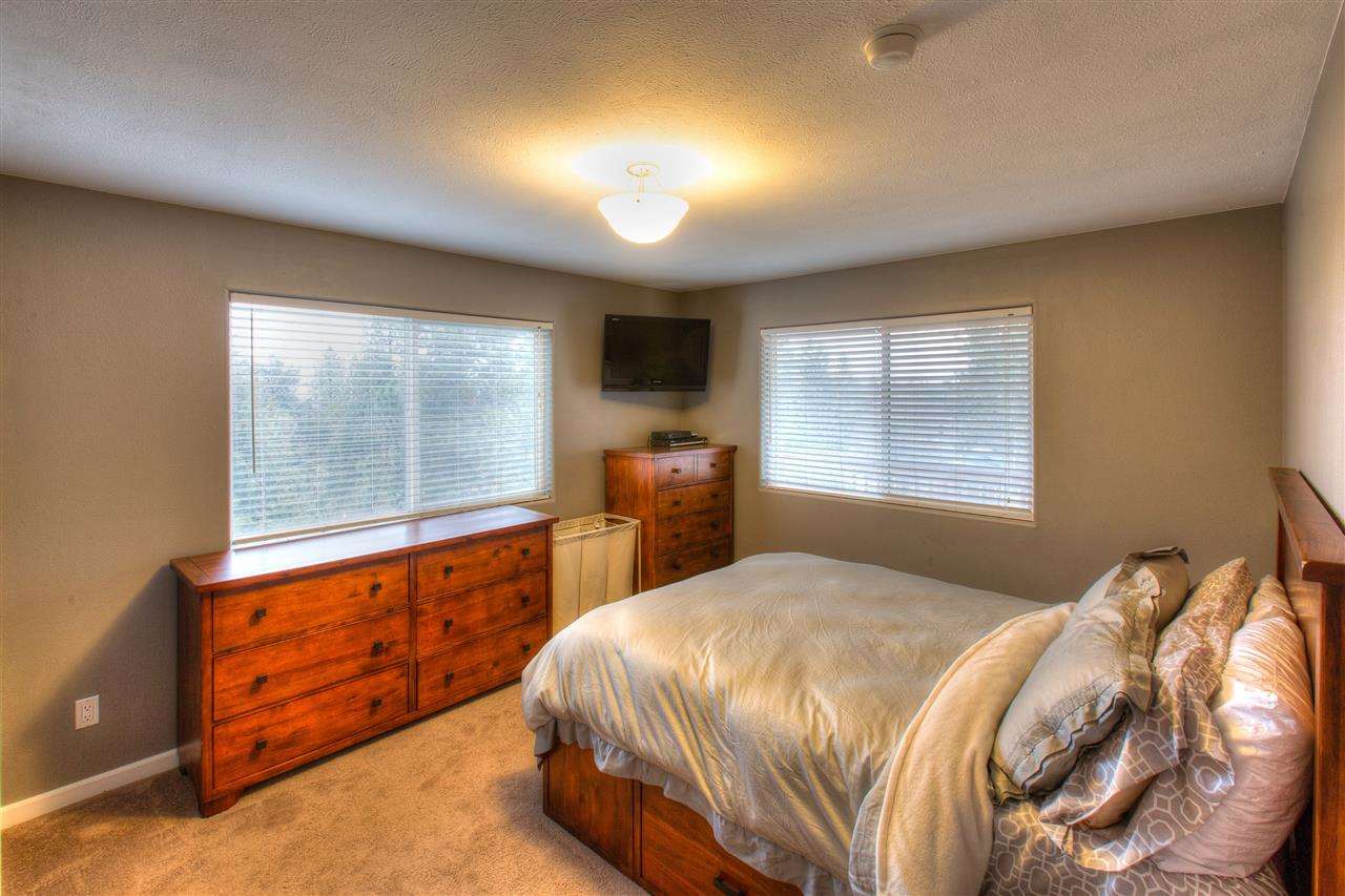 3135 E Hills Ct - Photo 11