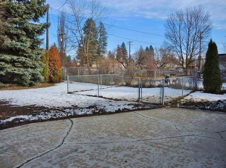 3416 W Lyons Ave - Photo 20