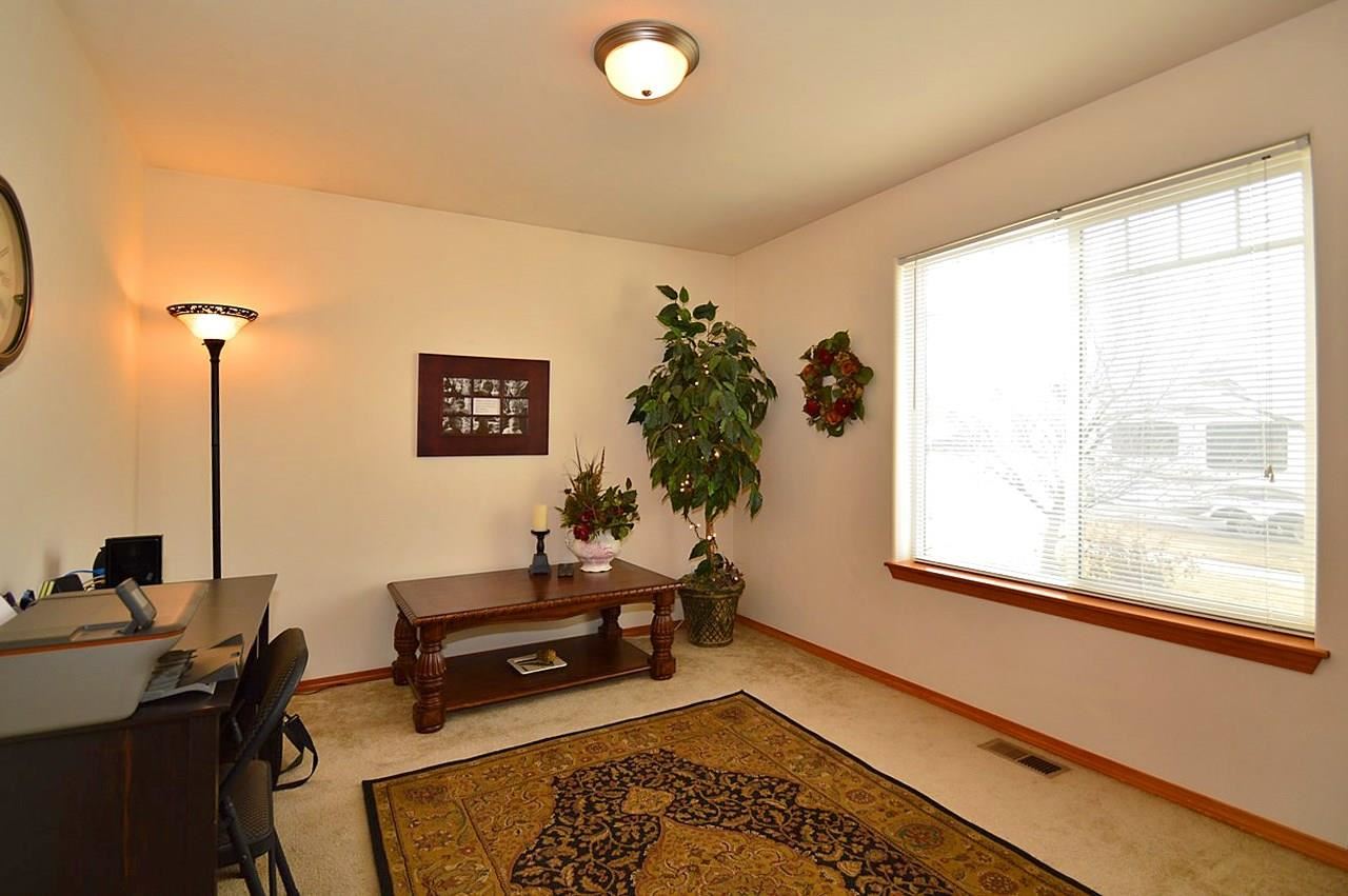 425 S McKee St - Photo 15