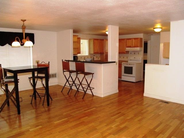 28111 W Drumheller - Photo 5
