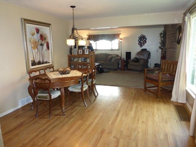 5615 N Oak St - Photo 5