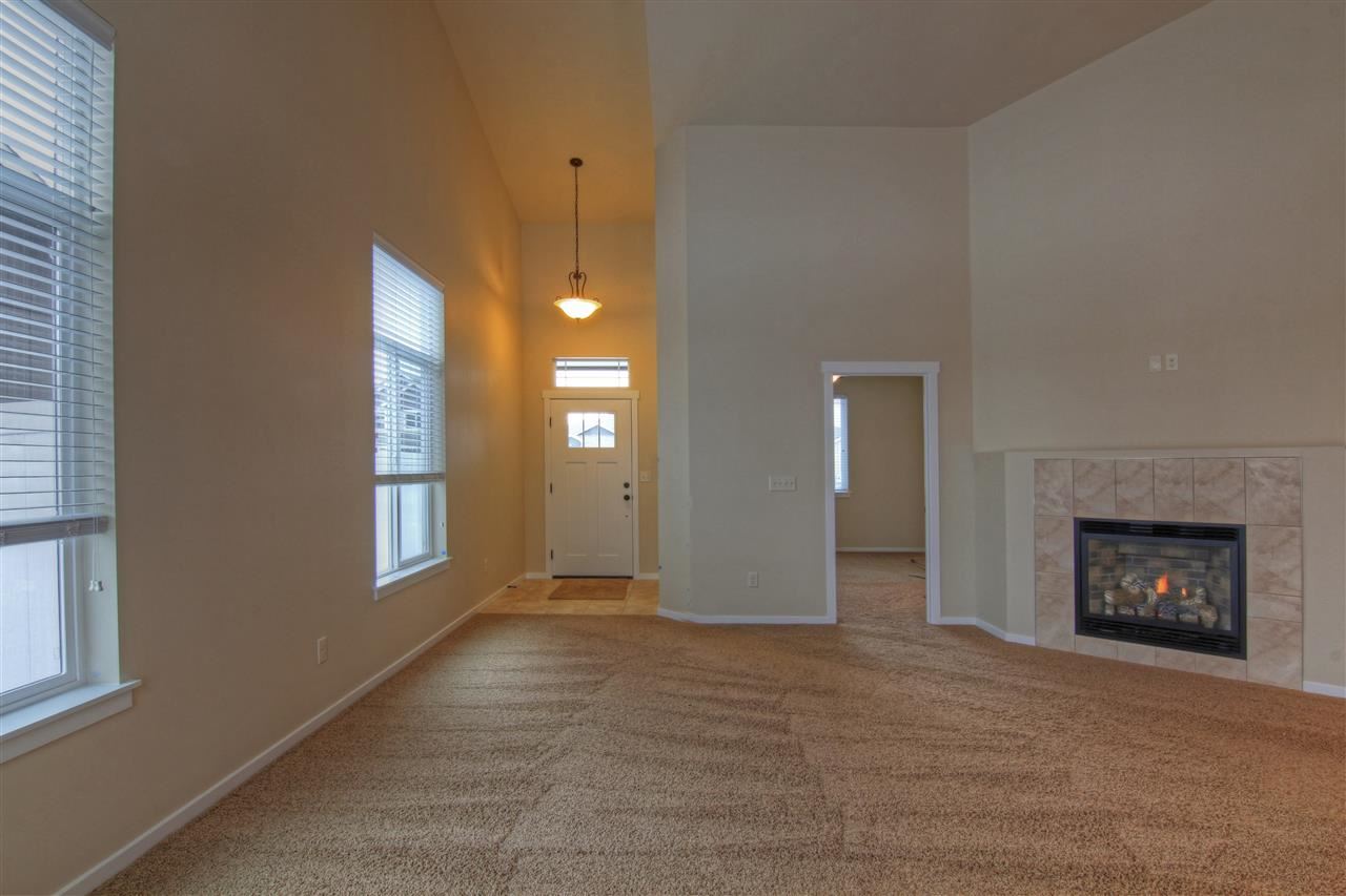 5228 N Avalon Ct - Photo 3