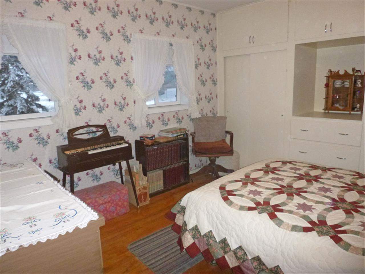 1256 S Elm St - Photo 11