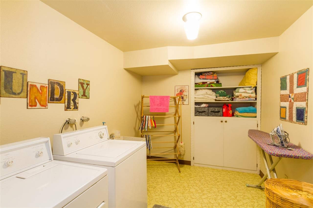 4019 S Ridgeview Dr - Photo 18