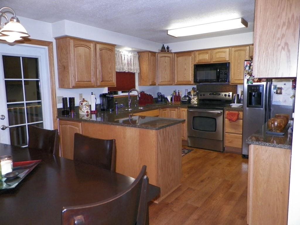 2202 S Calvin Rd - Photo 5