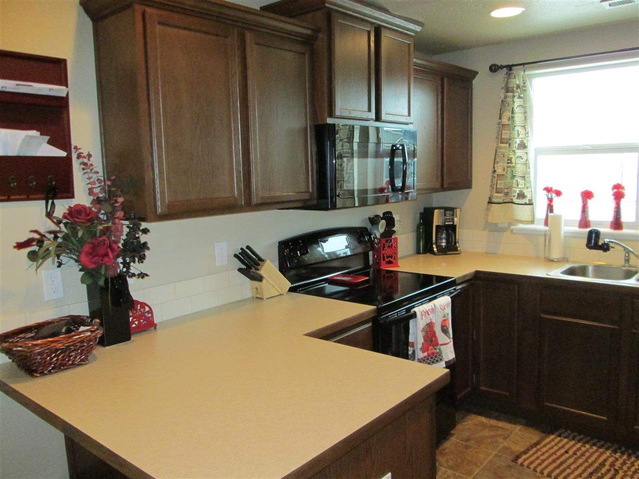12929 W Pacific Ave - Photo 2