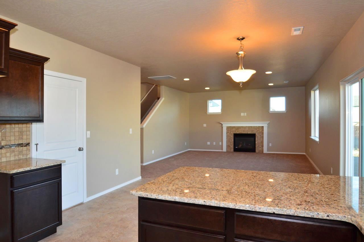 10106 W 11th Ct - Photo 7