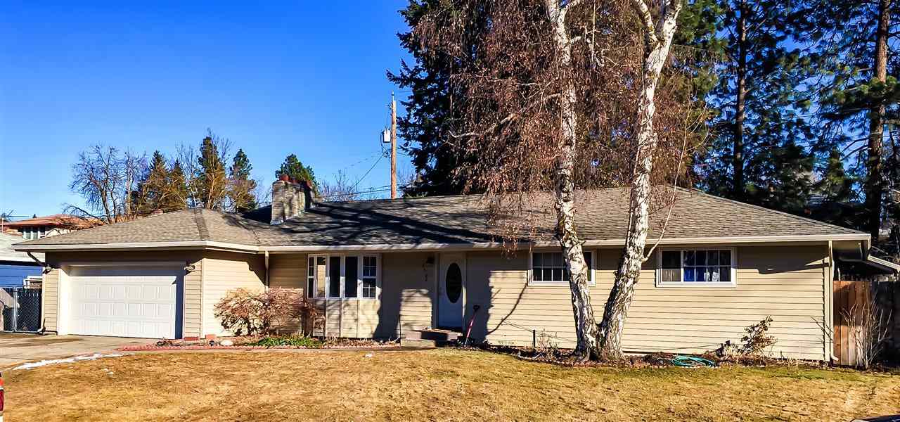 7522 N Laurelhurst Dr - Photo 1